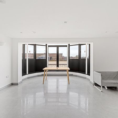 Long Letting - Luxurious 3 Bedroom Penthouse In City Centre - Parking Included! Chelmsford Extérieur photo